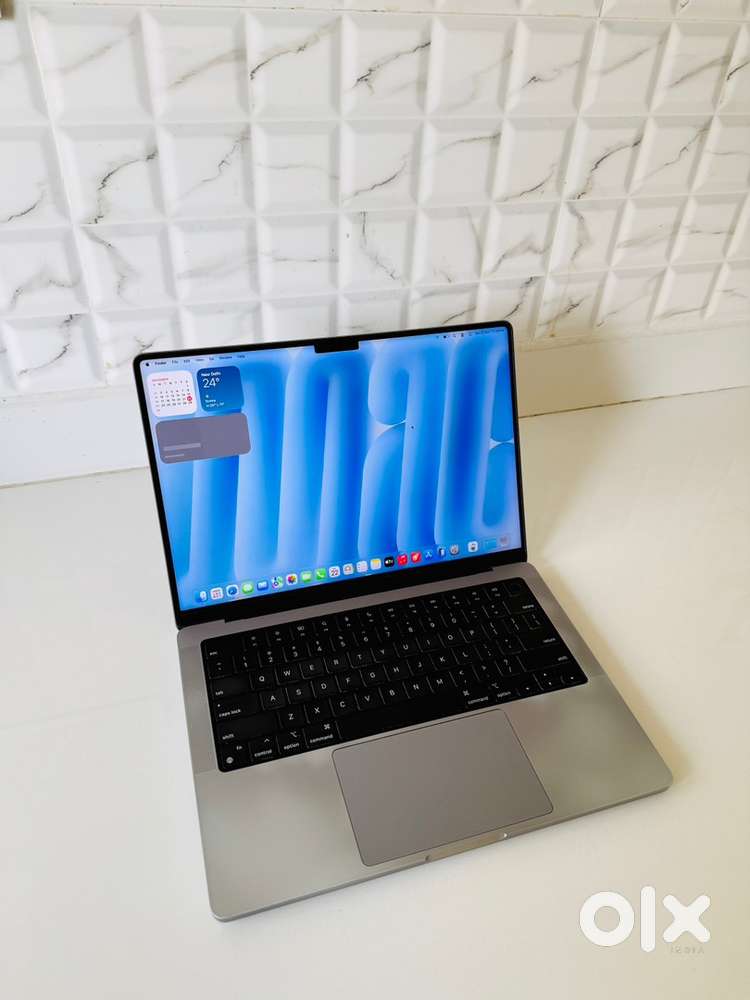 Apple Macbook M1 pro 14 inch