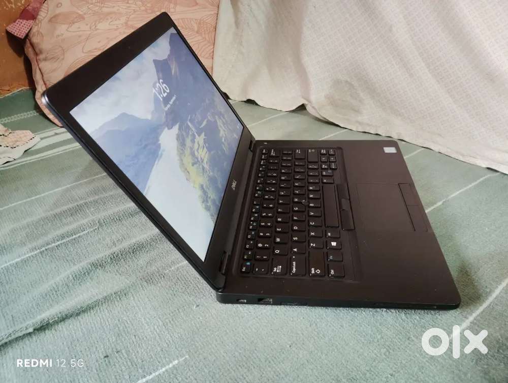 dell latitude 4572 8gb ram 230gb nvme ssd with charger