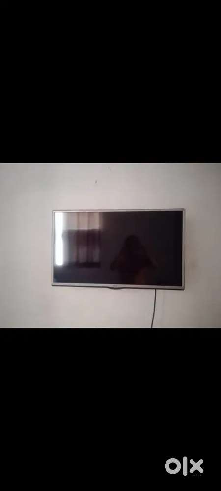 LG LED TV (Non-Smart) – 32 inch – Display Not Working