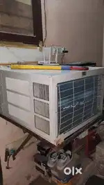Daikin 1.5 Tonn Heavy Duty AC