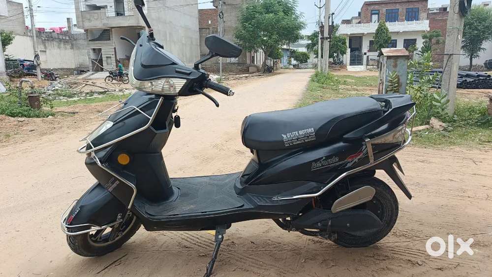 Selling my scooty