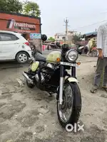 Good in condition newly changed clutch plate and chain spoket