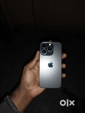 I phone 15 pro japan noscratch and battery health 79 flash not working