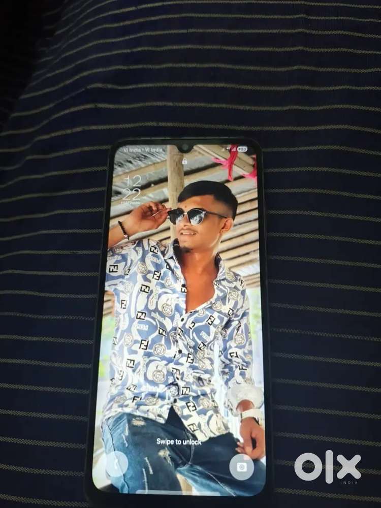 1 year used best condition no repair original display