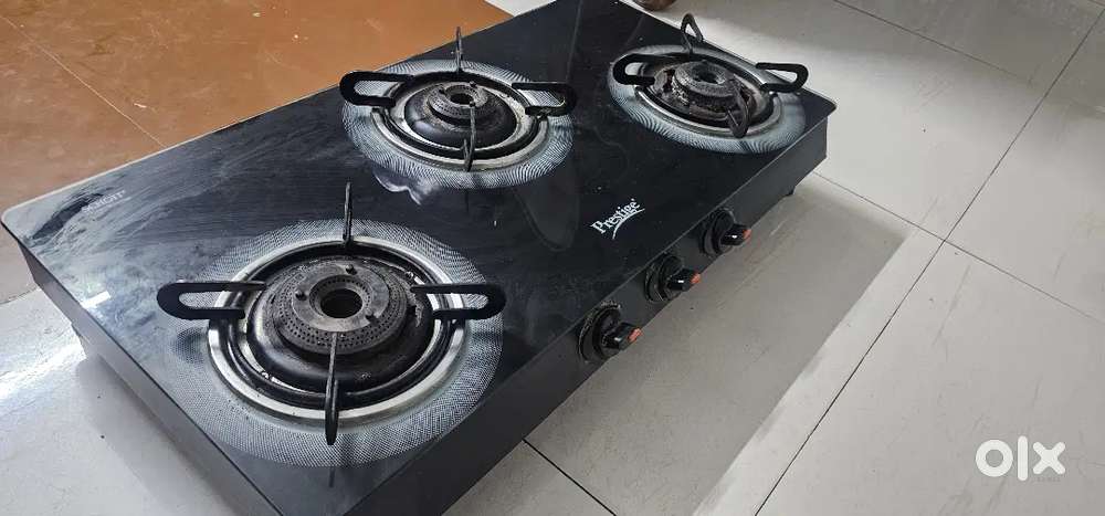 Prestige 3 burner gas stove