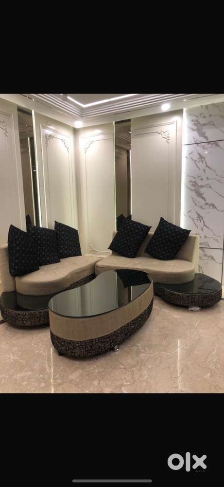 7 seater Sofa set with centre table