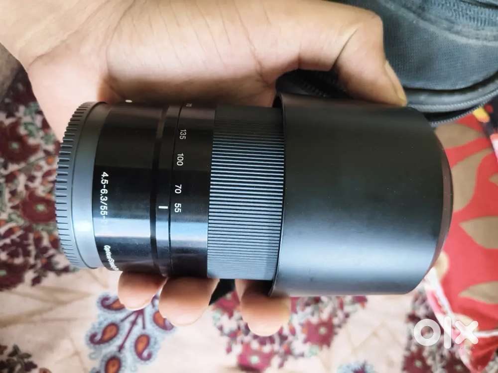 Soni a6100 mirror less camera