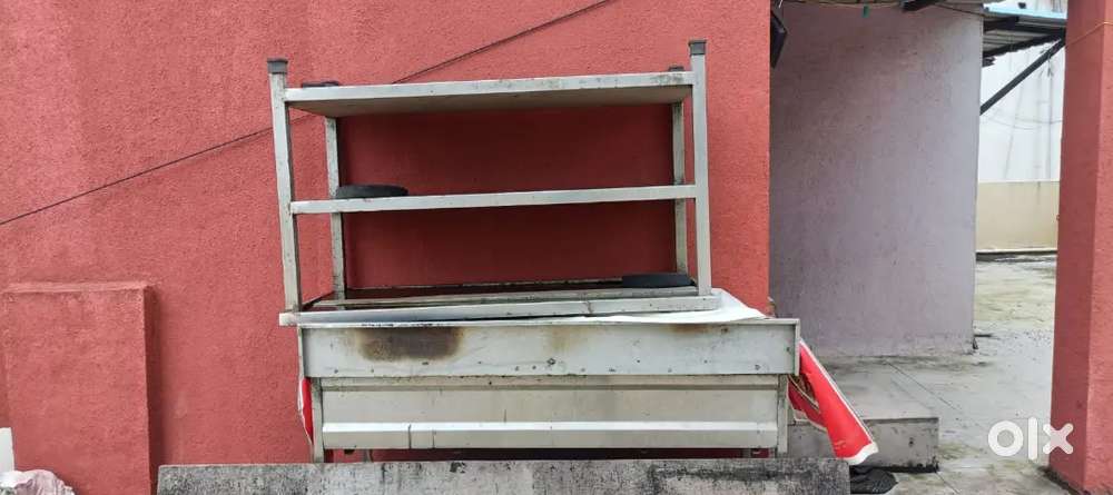 SS BATHI AND SS TABLE