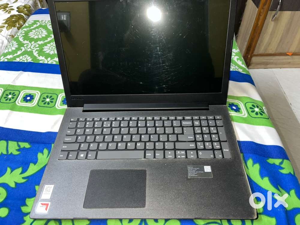 Lenovo v145-15ast (4 + 500gb) with bill.