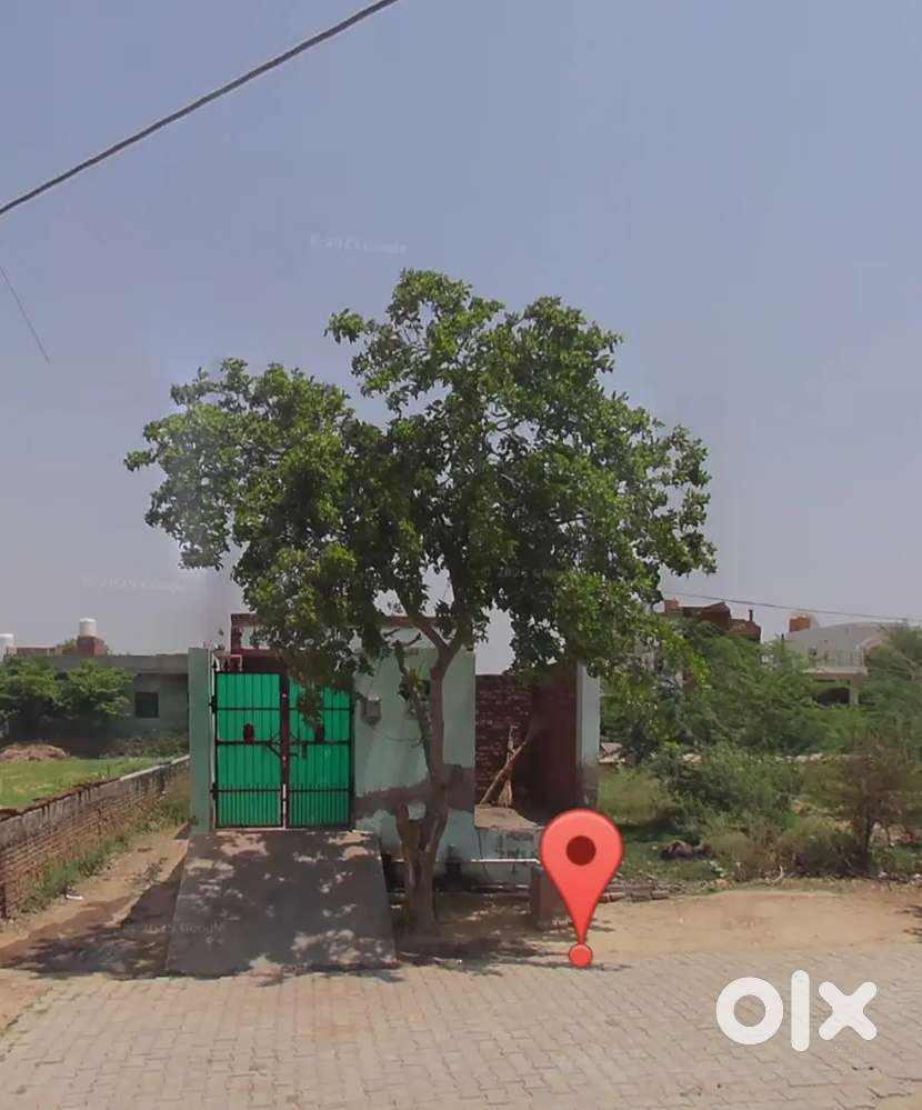 Corner home mvda aprove 96 gaj me 2 kamre bane huye madhuvan vatika me