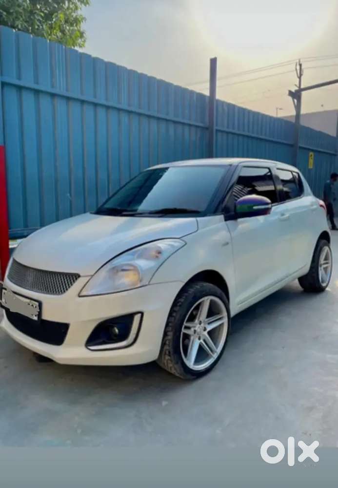 Maruti Suzuki Swift 2013 CNG & Hybrids 100000 Km Driven