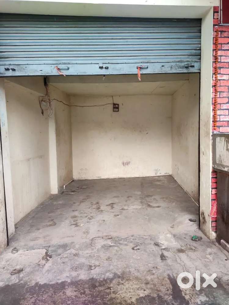 Shop Available for Rent – Main Road, High Footfall Area