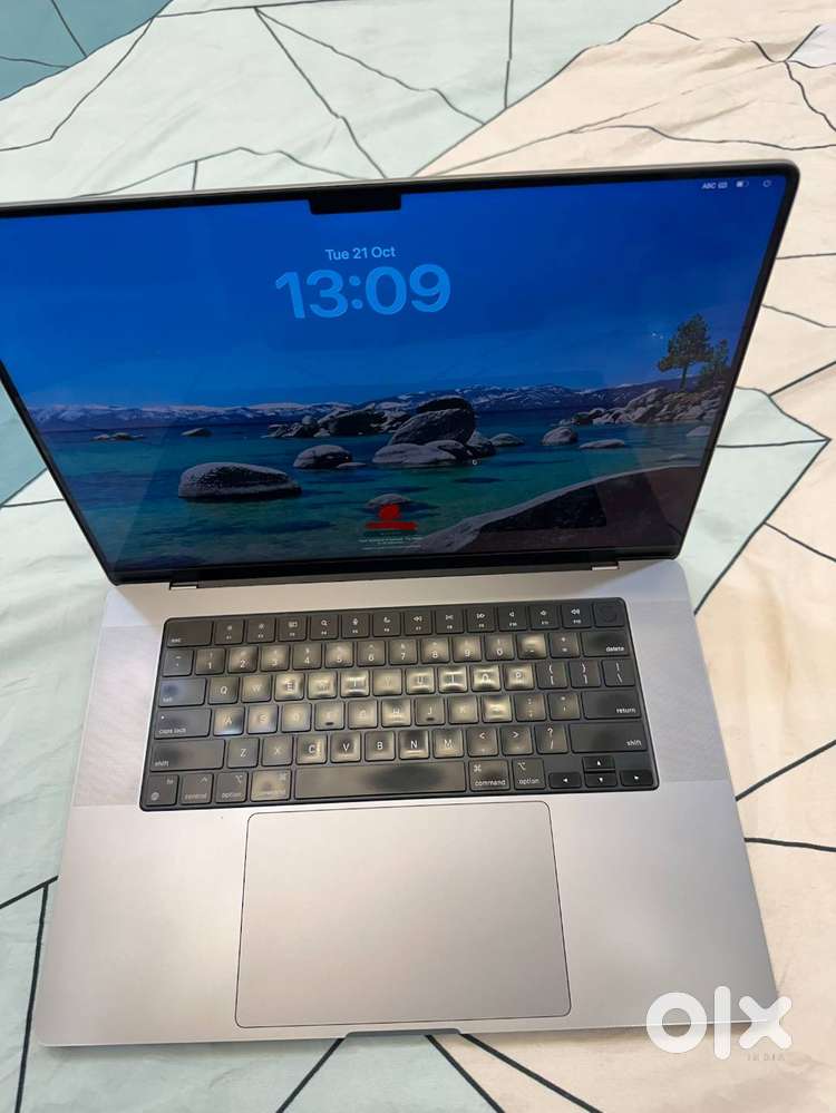 MacBook Pro M1 for sale in good working condition