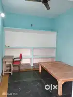 Room Available for Girls in Allahpur near Labour Chauraha