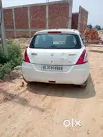Maruti Suzuki Swift 2017 CNG & Hybrids 88450 Km Driven