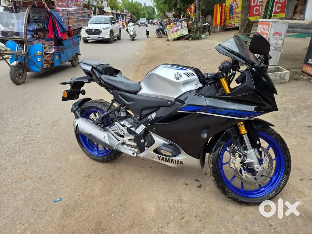 Yamaha r15m