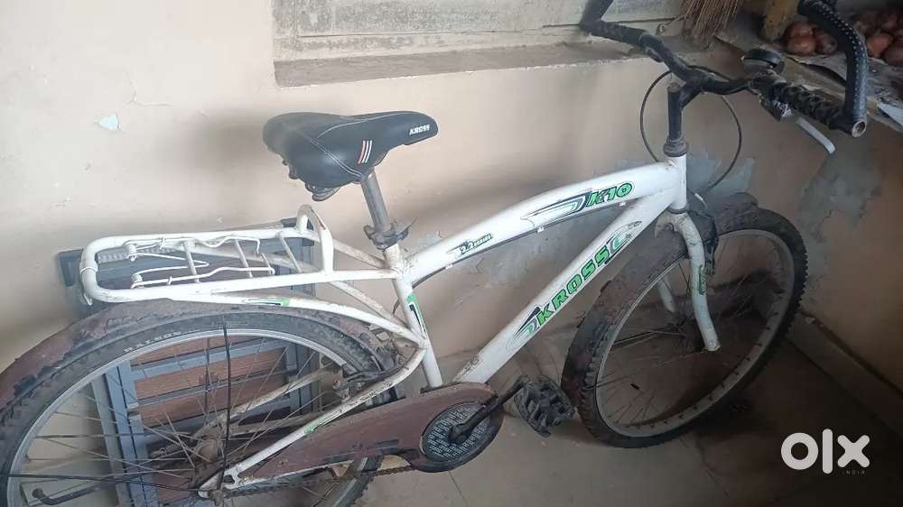 Bycycle for adults (minimum High 5.2 feet)to ride comfortably