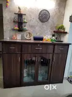 Crockery showcase