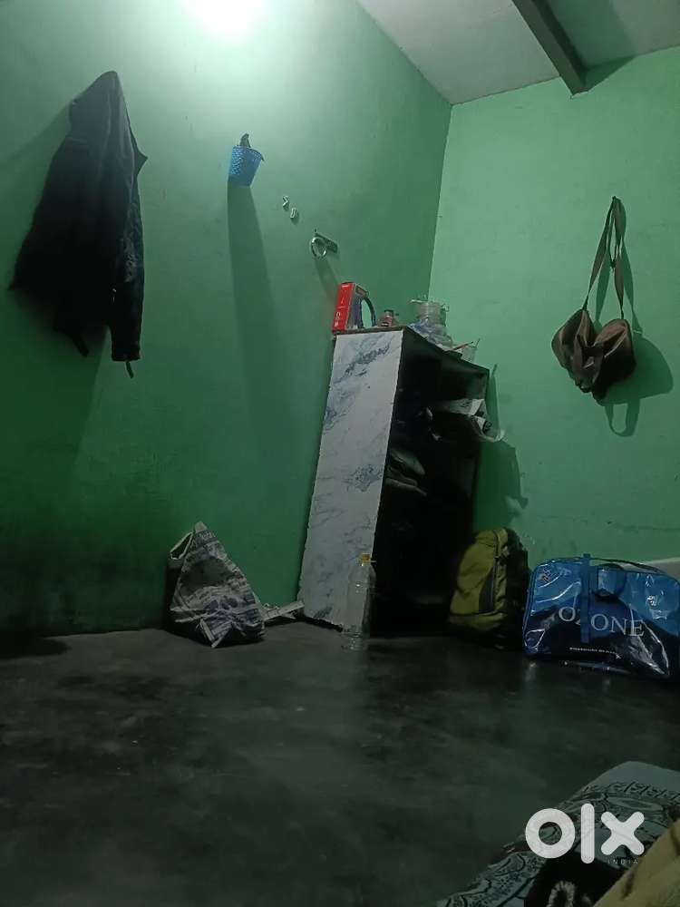 Room partner need only boy