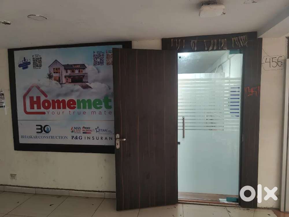 Full furnished office in progressive point lalpur