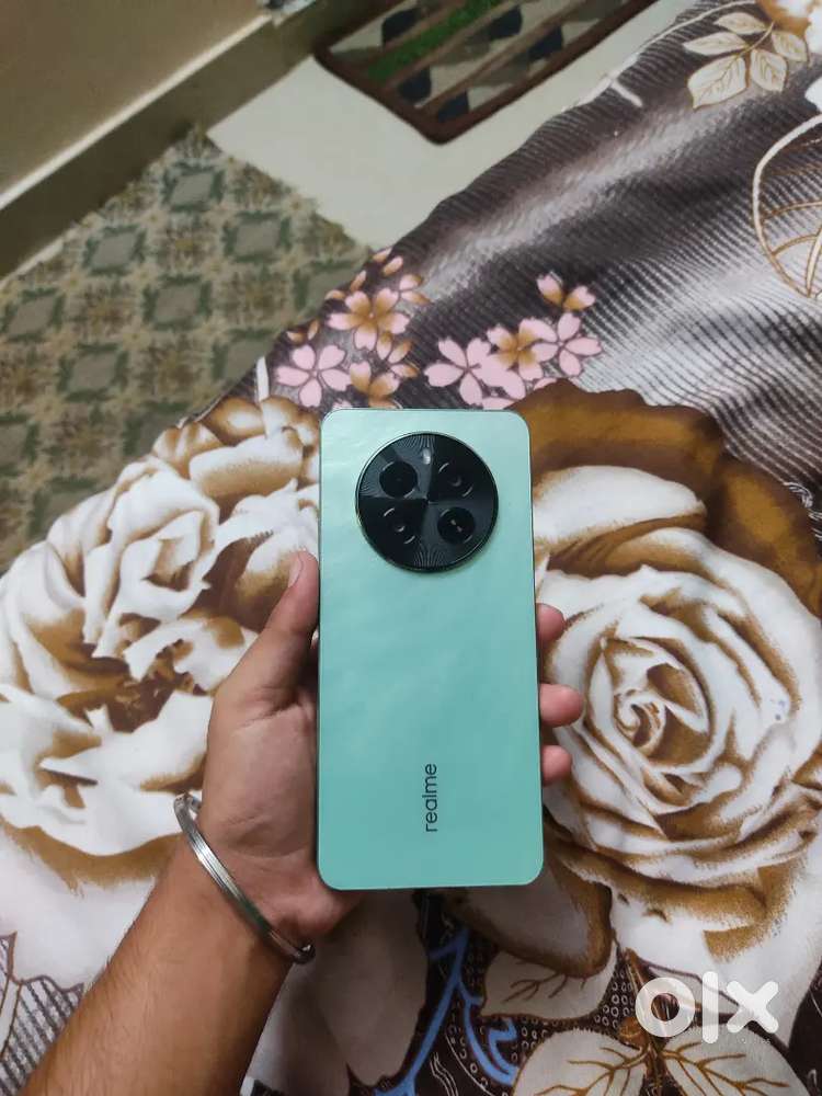 Realme P1 5G (6-128) exchange also available