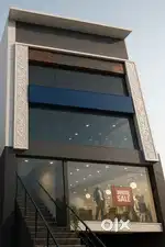 Commercial Tower / Complex
