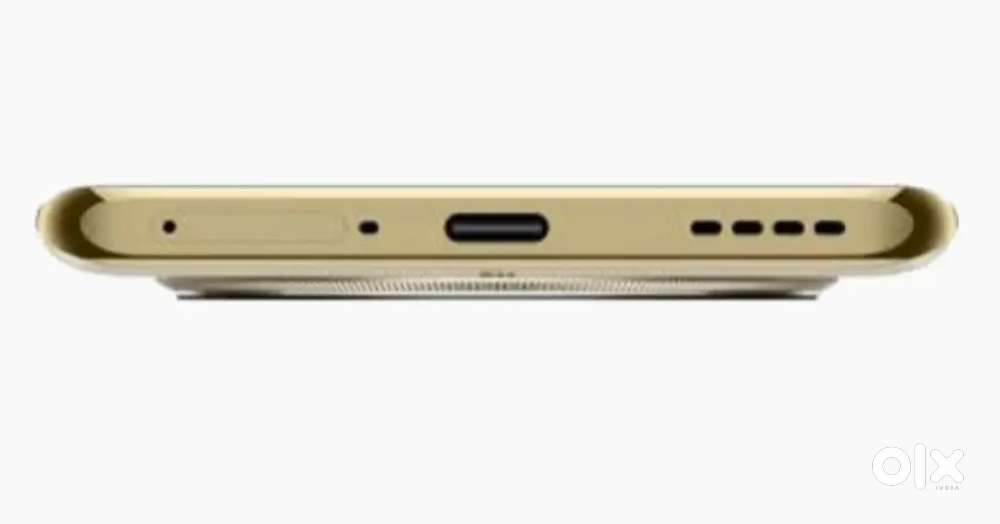 8gb+8 ram  256 intral memory good condition 4 month old