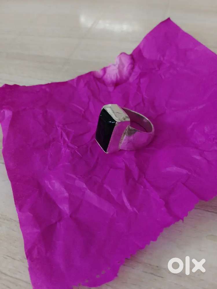 SILVER RING WITH BLACK STONE (11gram)