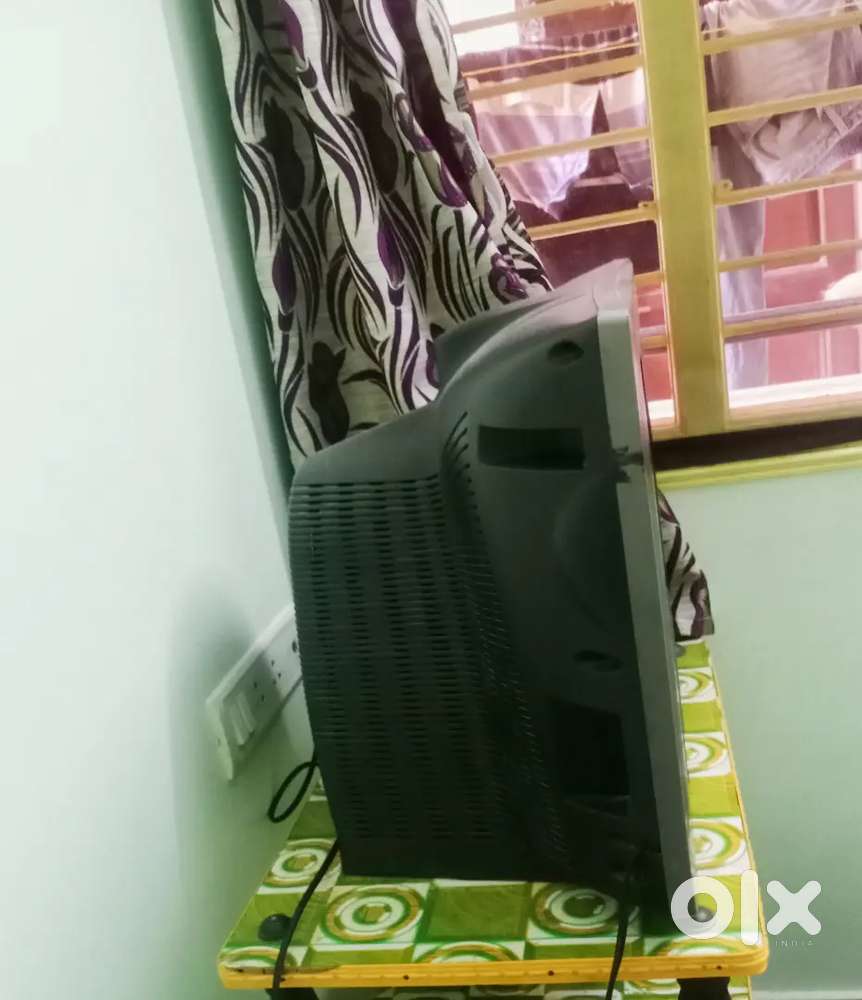 LG Ultra Slim TV Good condition Good work