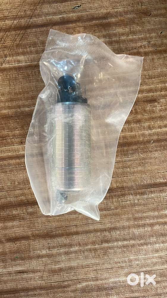 Yamaha r15 v2 fuel injectior motor