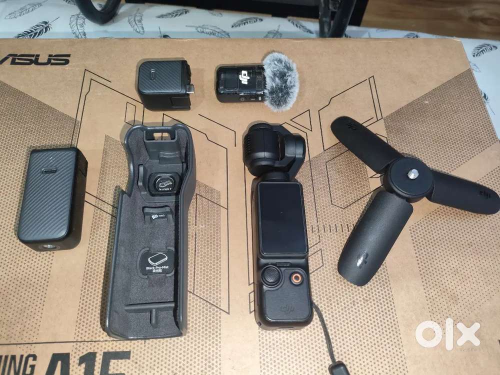 DJI OSMO POCKET 3 - CREATOR COMBO