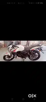 Apache 160 ek dam new condition ek hath me chali Hui hai