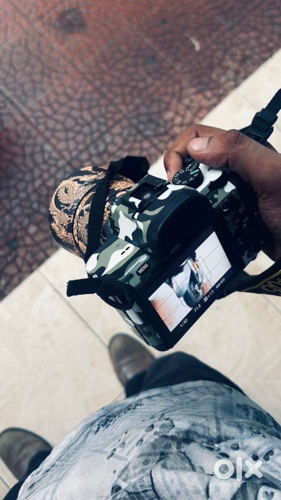 Sony a7m2 and 50mm sony 1.4 leans for sale