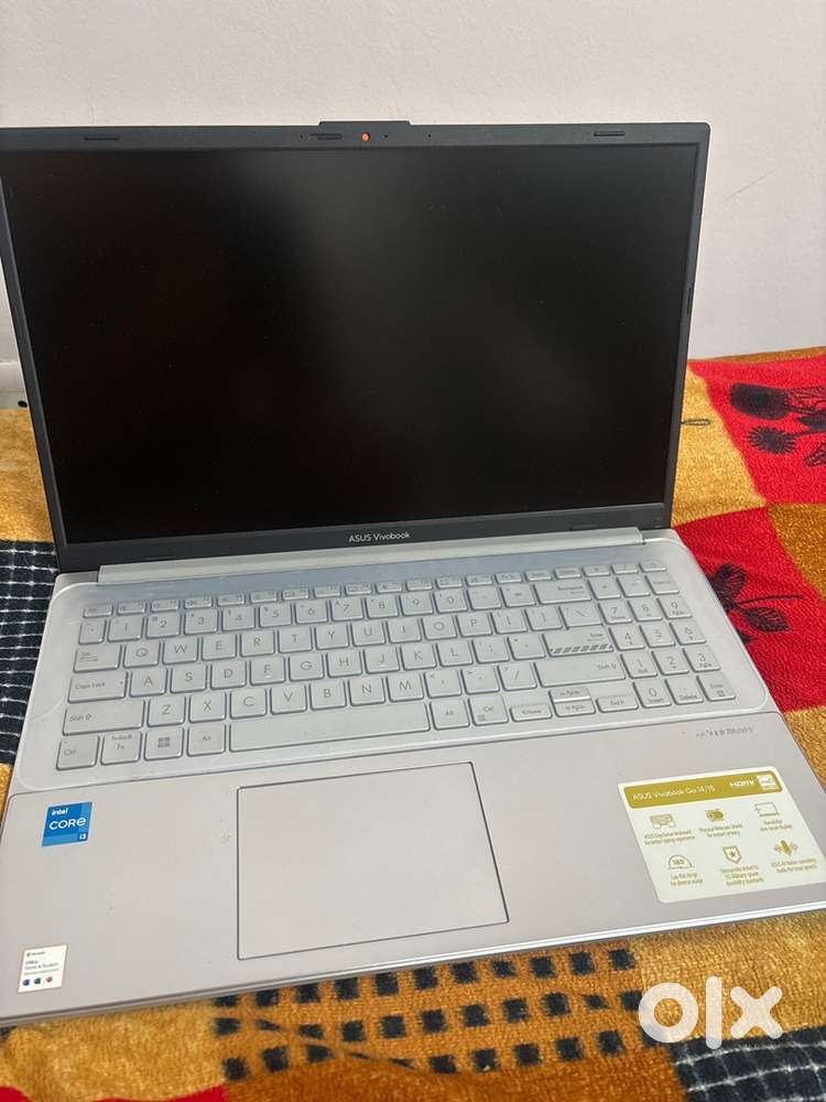 Asus vivobook 15, i3 and 13th generation, core 8