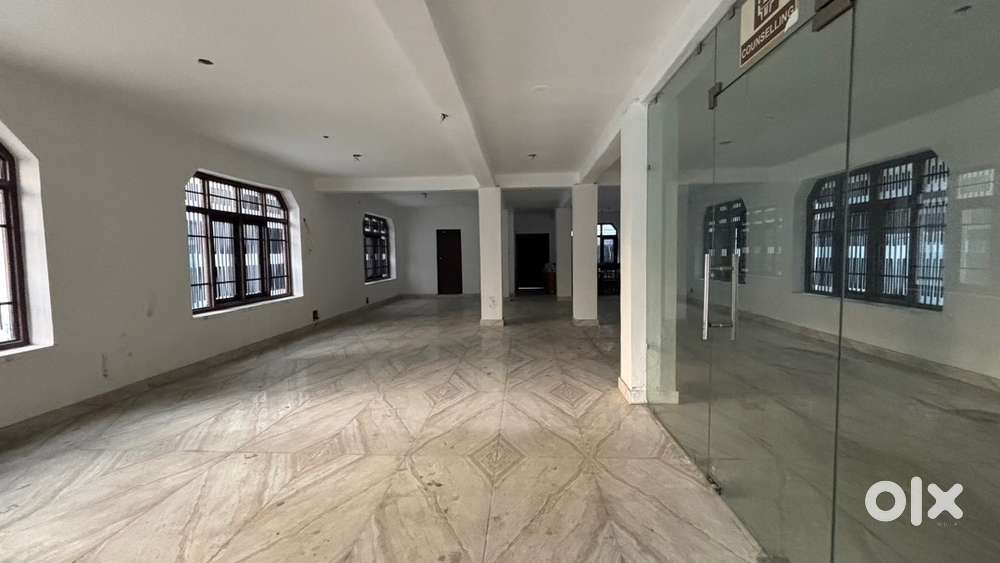 Space for rent in Wazir Bagh Ground floor