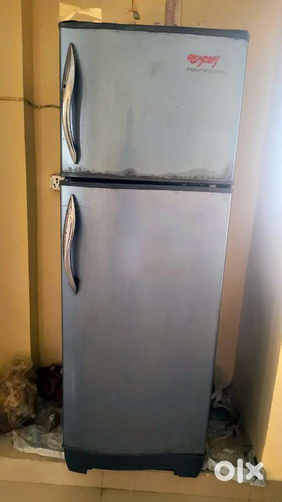 Double door fridge