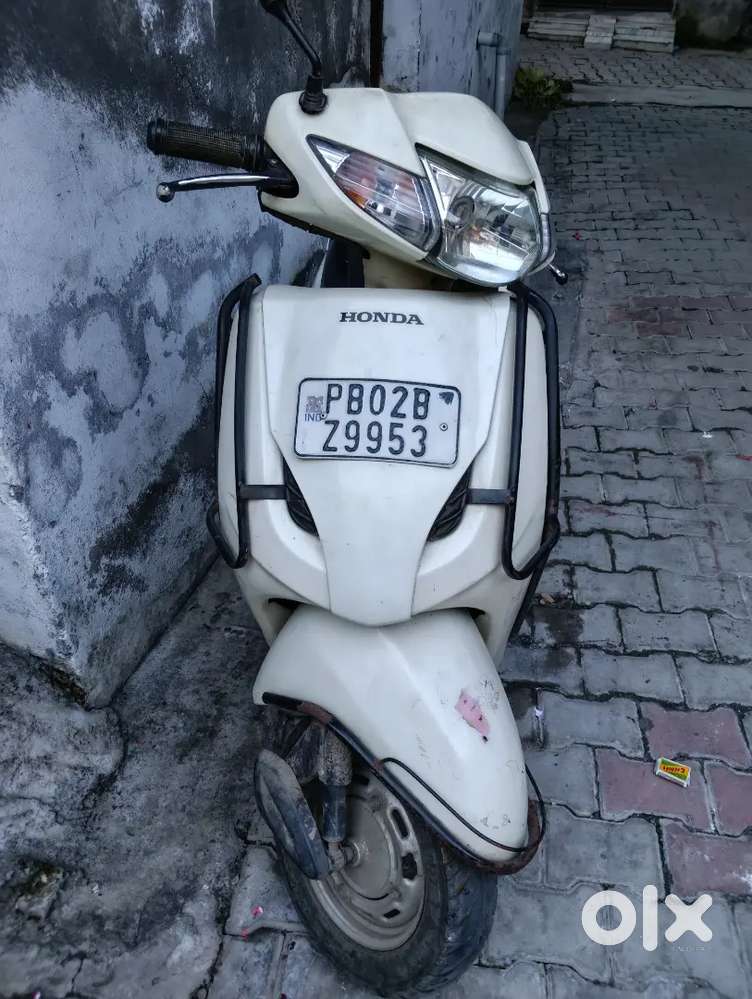 Activa hero honda