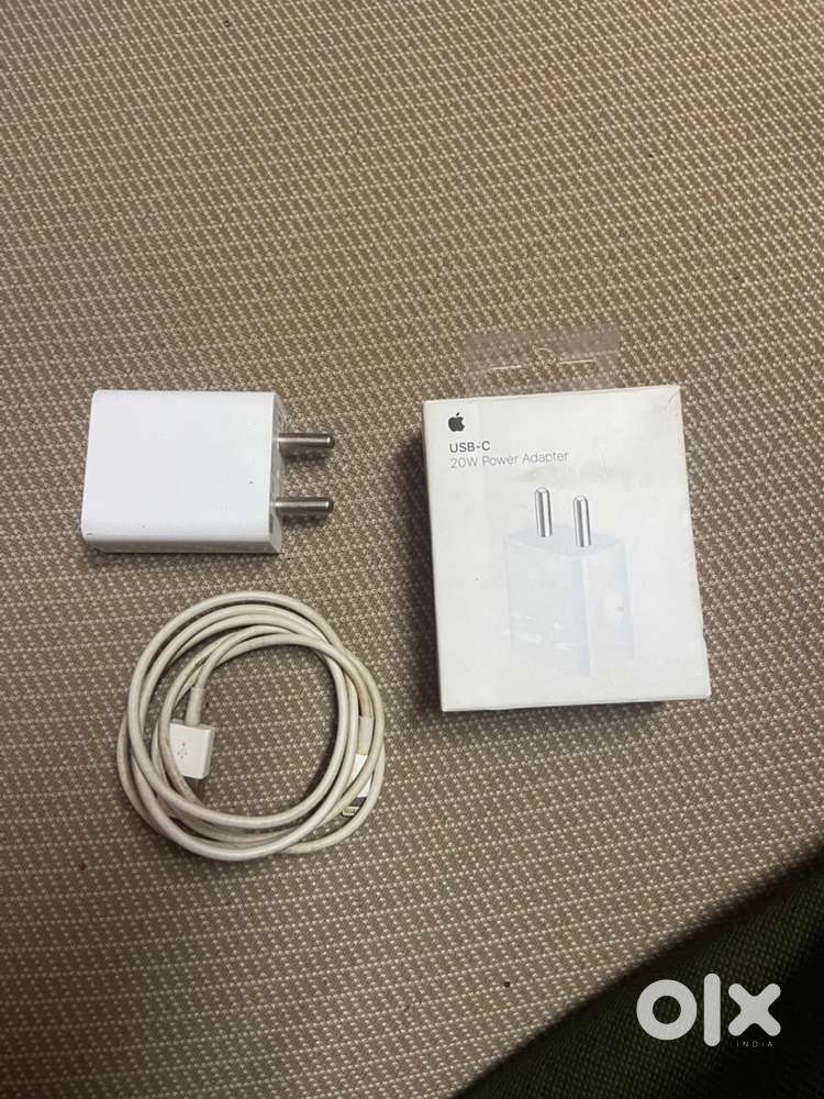 Apple charger and cable