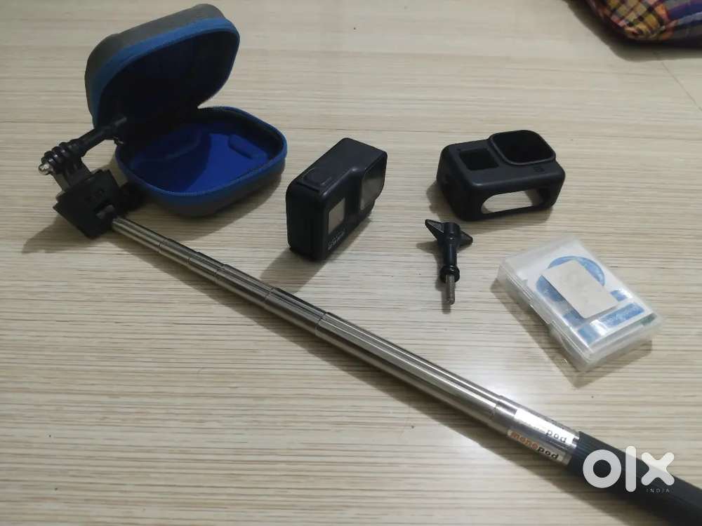 Hero Gopro 8 brand new with accessories.