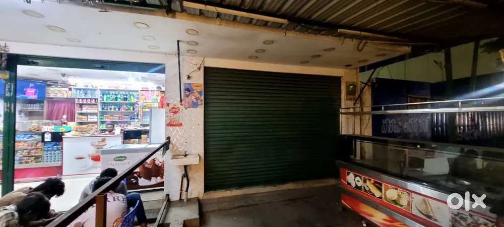 Shop for rent in main road chuttugunta