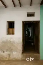 Dari me 50 gaj ka plot hai ground floor bana hua thoda urjent hai