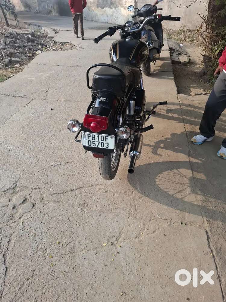 Bullet standard 2015 model firstowner showroom condition sealed engine