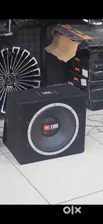 Jbl 1100 watt woofer + amp with wiring