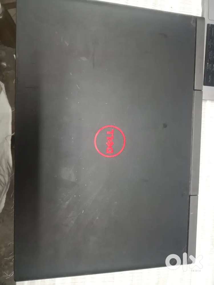 Dell i7 laptop 4GB GRAPHIC CARD