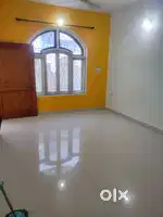 MR-4 विजय नगर रोड पर बढ़िया स्पेशियस सेमी फर्निश्ड 1BHK हाउस