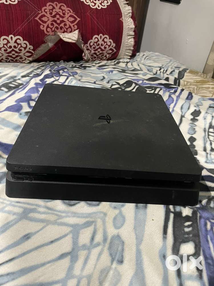 Play station 4 special edition