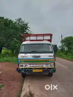 Swaraj Mazda 4 wheel 2012 modal