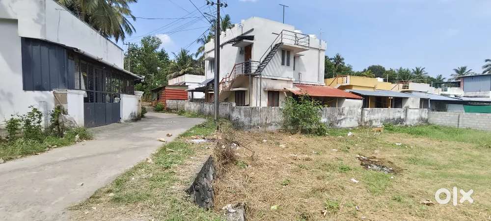 House PLOT in CHITTUR