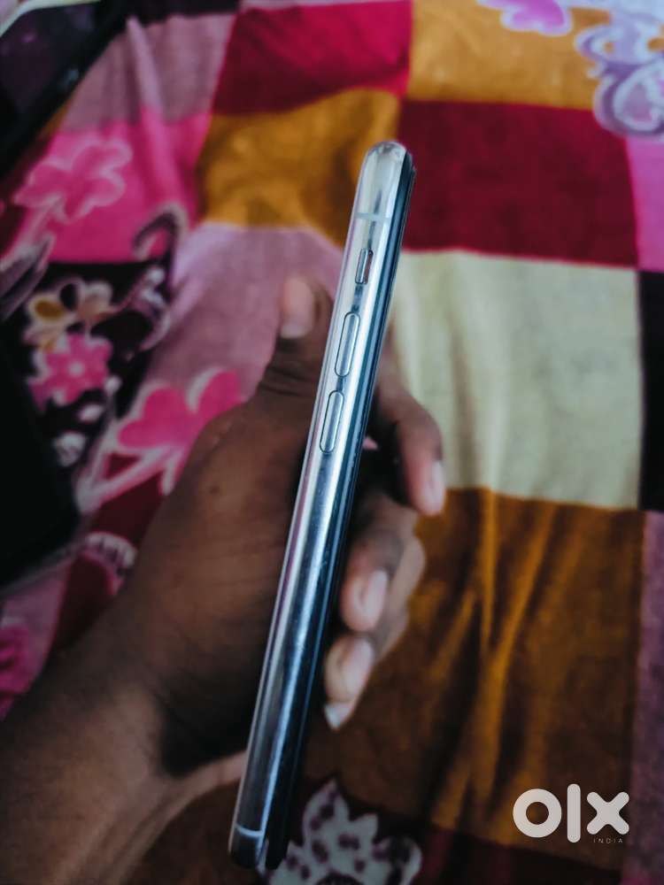 iPhone X, battery health 100%,  256gb ram ,white colour