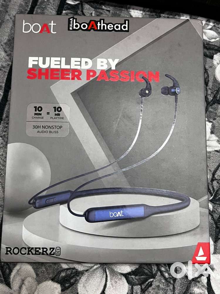 Boat Rockerz 330 Bluetooth Neckband (Good In Condition)